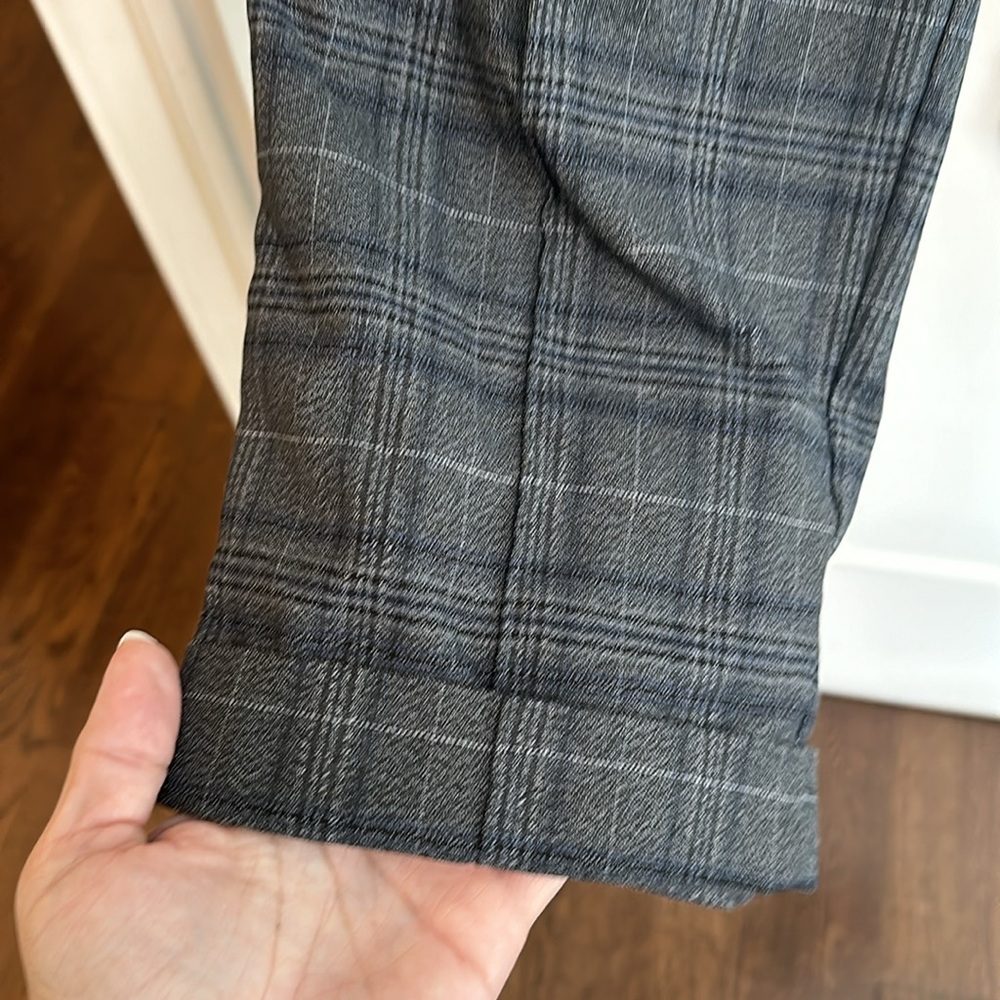 Stretch pull on patterned pant - Picture 3 of 5
